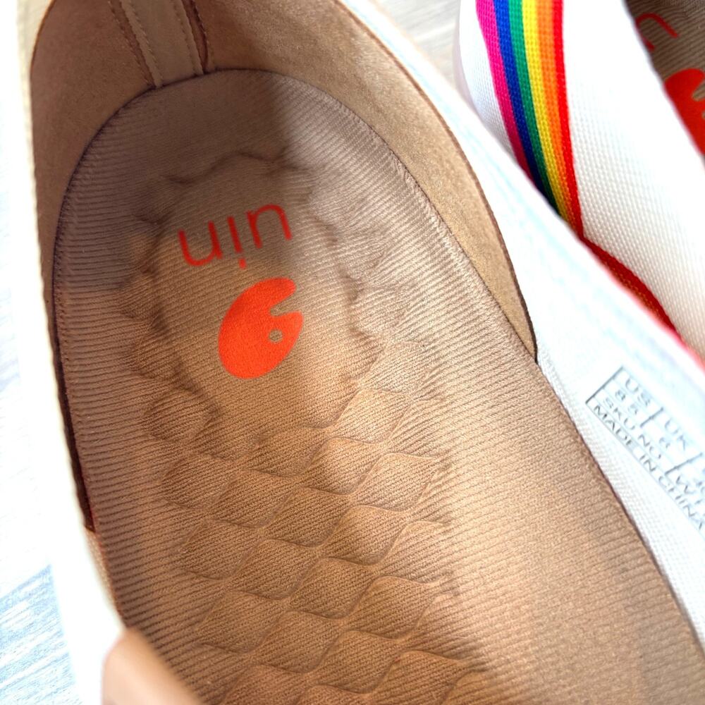 UIN Toledo Rainbow Art Slip On Shoes Women's Size 8.5 EU 40 Canvas Comfort - Picture 7 of 12
